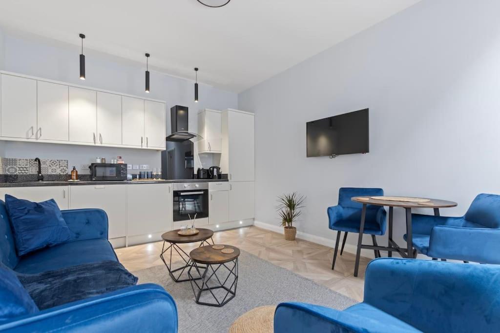 Modern Apartment Off-Road Parking-Twin Room Suite 4 Nottingham Zewnętrze zdjęcie